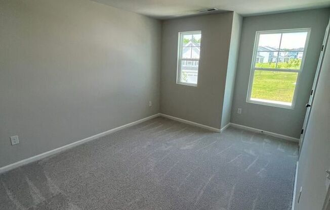 505 HANOVER SHR LN