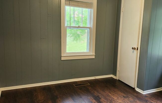 2 Bedroom 1 Bath home near Stuart Heights in Chattanooga TN