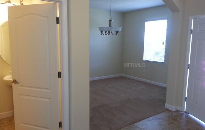 3 Bedroom / 2.5 Bathroom Two Story Independence Winter Garden Single Family Home For Rent