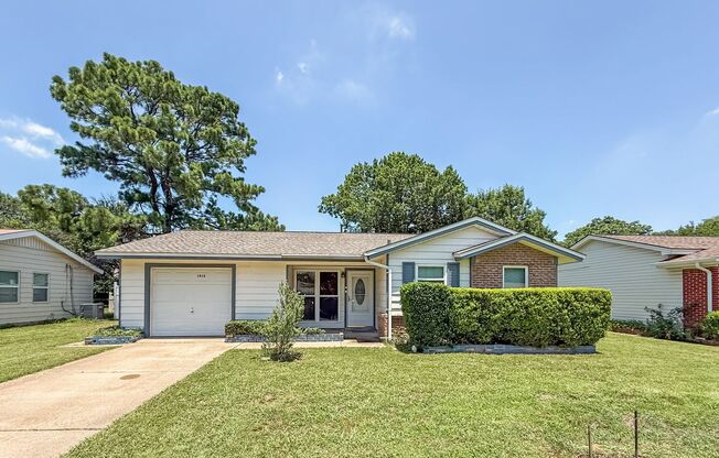 Charming Updated Home in Prime Irving Location!