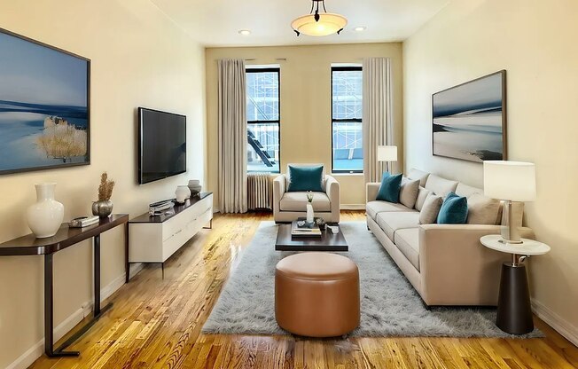 436 W 49 ST