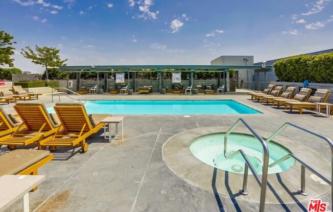 1 bed, 1 bath, 1,060 sqft, $3,350, Unit 310