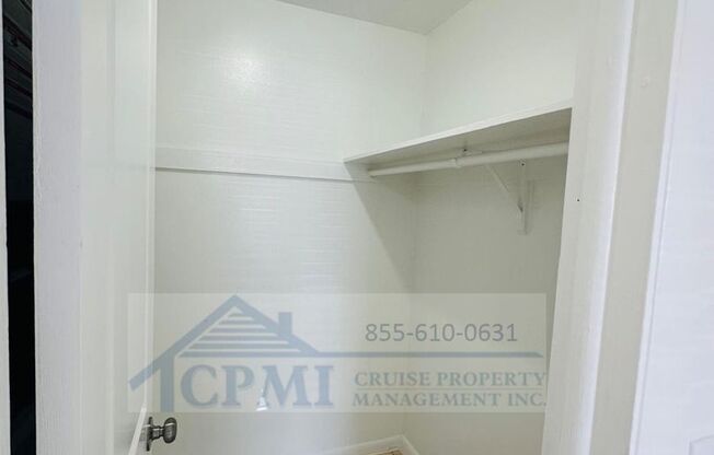 2 beds, 1 bath, 866 sqft, $1,895, Unit 35