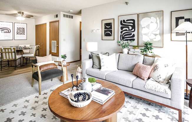 One and two bedroom apartment homes with efficient appliances, in-unit washer & dryer, walk-in closets, and some updated units available at Somerset Apartments in Lincoln, NE