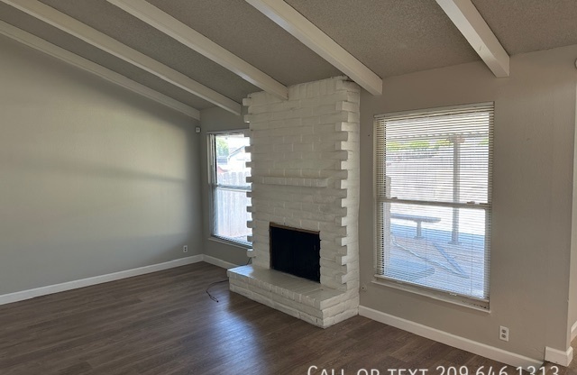 1231 ABERDEEN AVE