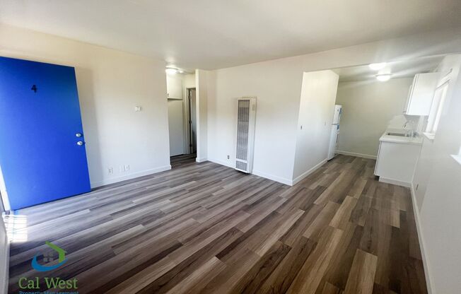 $1895 - Cozy Upstairs 1 bed / 1 bath near San Jose Community College!