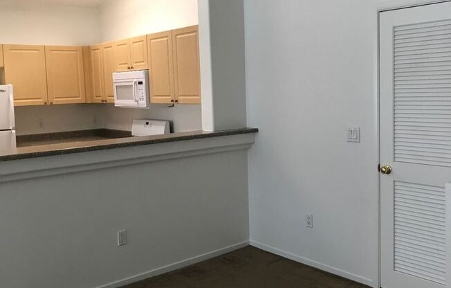 2 beds, 2 baths, $1,645