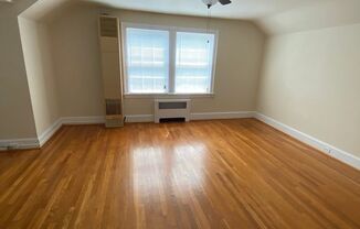 1 bed, 1 bath, 700 sqft, $1,095, Unit 5
