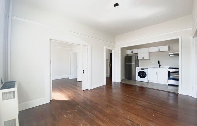 1 bed, 1 bath, 500 sqft, $1,695, Unit 304