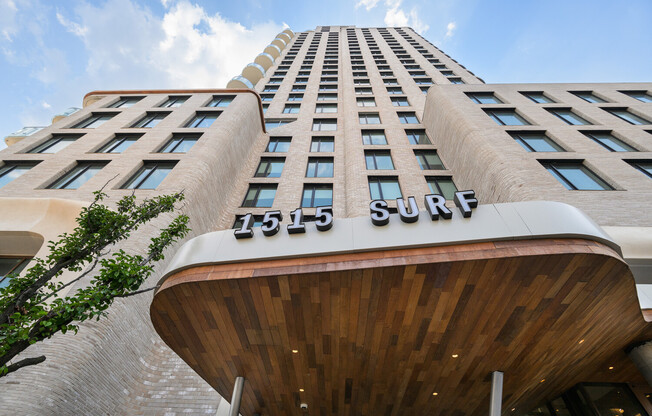 1 bed, 1 bath, $3,355, Unit 1928