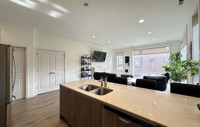 4109 NARRAGANSETT