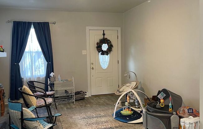 Spacious 3 Bedroom Home with Full finished Basement!