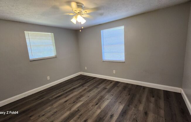 2 beds, 1 bath, 900 sqft, $1,495, Unit 8009