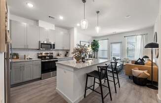 The Royalton at Chapel Creek