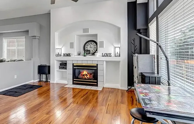 Beautiful 4 bedroom off Barnes and Charlotte Parkway