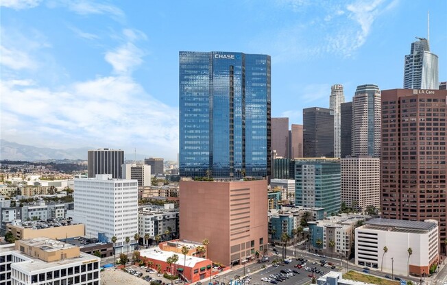 1 bed, 1 bath, 800 sqft, $3,000, Unit 3005