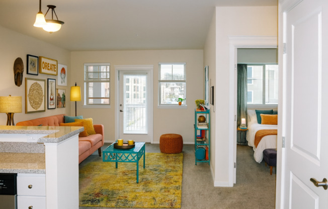 1 bed, 1 bath, 737 sqft, $1,795, Unit 302