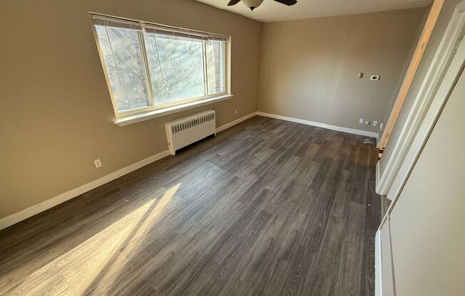 1 bed, 1 bath, 525 sqft, $950, Unit #417