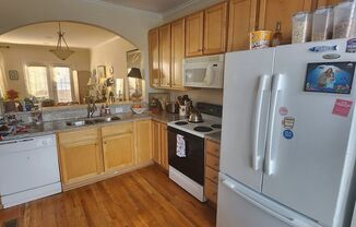 2 beds, 2.5 baths, $1,900