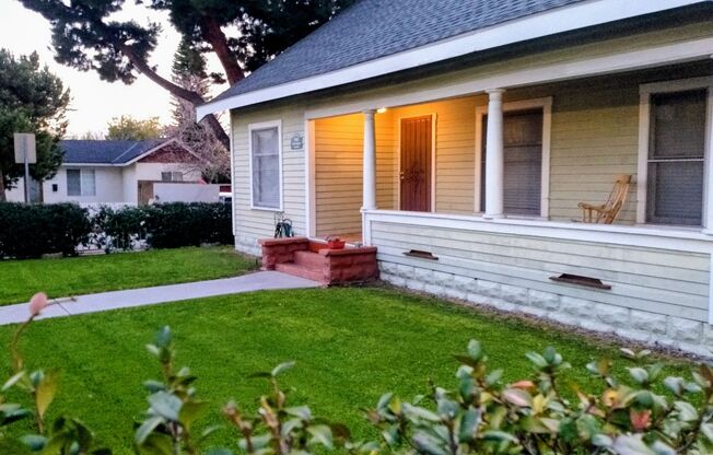 3 Bedroom 1 Bath House with a Large Backyard for Rent in Uptown Whittier