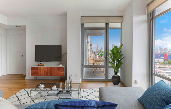 2 beds, 2 baths, $6,717, Unit 10E