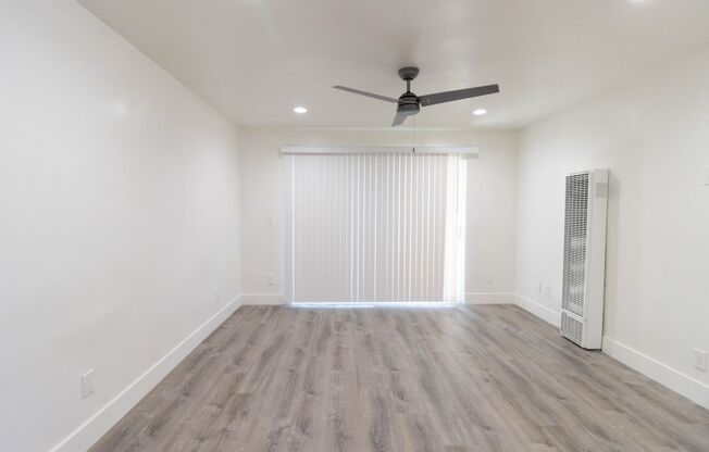 1 bed, 1 bath, 625 sqft, $2,300, Unit 305