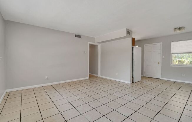 3 beds, 1 bath, $1,795