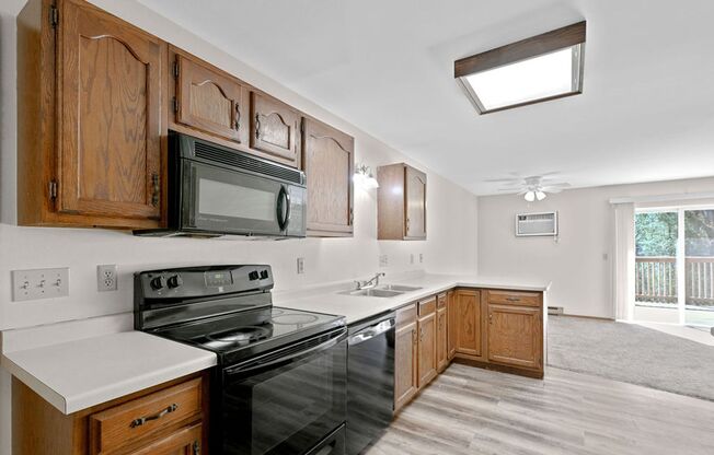 305 N 2nd