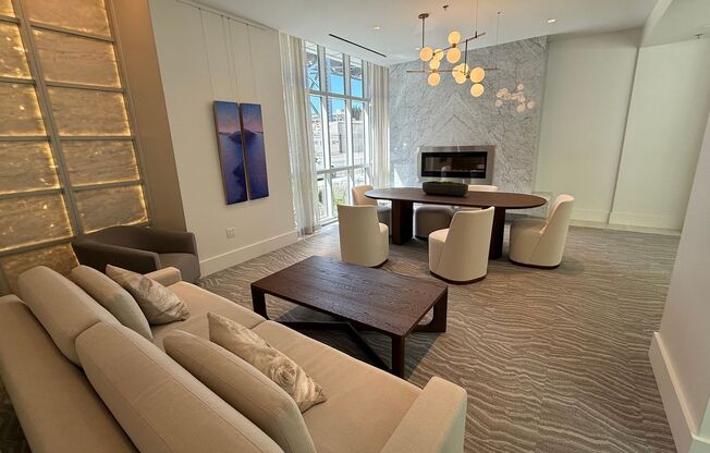1 bed, 1 bath, $4,250, Unit # 21E