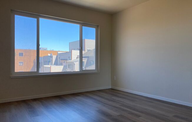 2 beds, 1 bath, $3,350