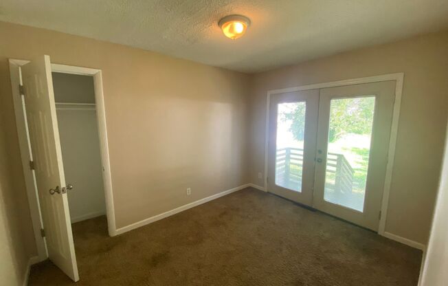 Three Bed, One Bath!