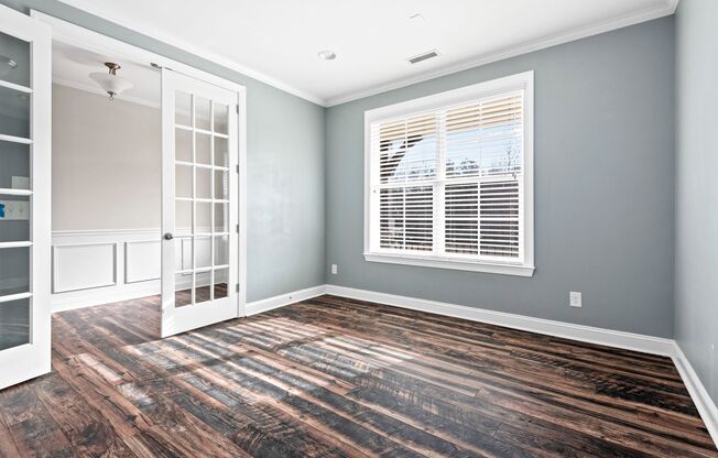 Gorgeous single-family home in Woodcroft: Available July 25th