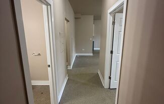 4834 W Adams LLC