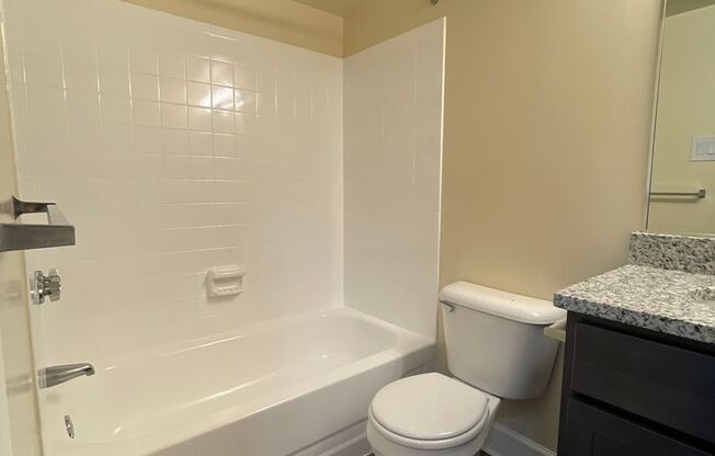 2 beds, 2 baths, 1,000 sqft, $2,250, Unit 14217 #102