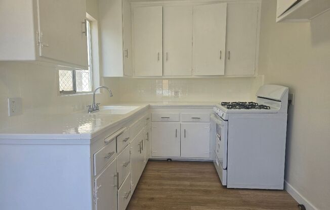 1 bed, 1 bath, 680 sqft, $1,575, Unit 7232-1