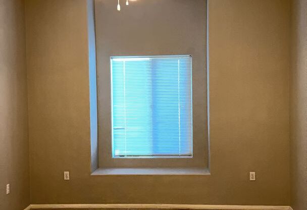 2 beds, 2 baths, $1,675, Unit # 1013
