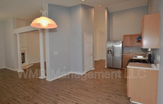 2011 OAKBRIAR CIR