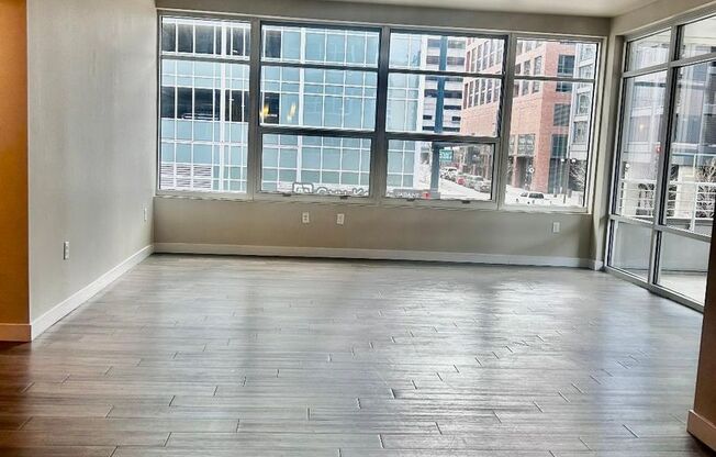 2 beds, 2 baths, 1,130 sqft, $1,576, Unit 1-411