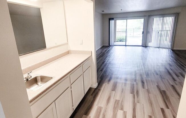 2 beds, 2 baths, 1,254 sqft, $2,650