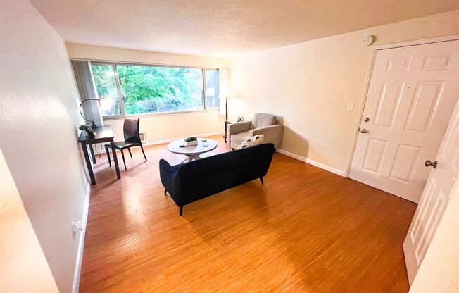 2 beds, 1 bath, 700 sqft, $2,495, Unit 104