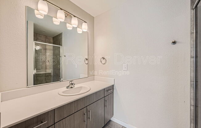 1 bed, 1 bath, 658 sqft, $1,300, Unit 104