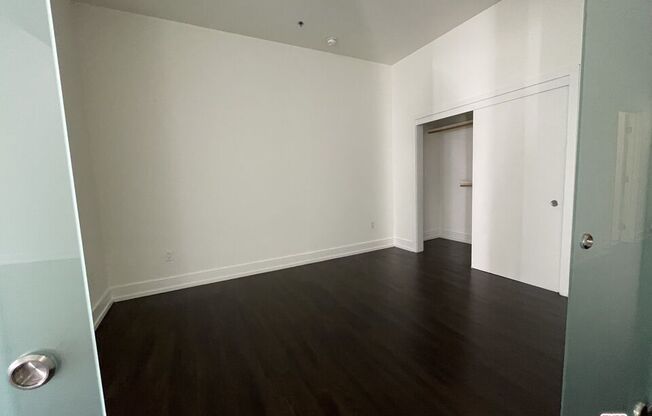 1 bed, 2 baths, 1,335 sqft, $3,503, Unit 1325