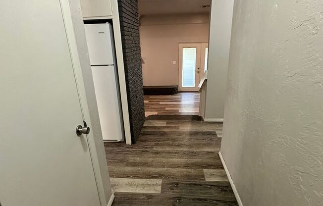 FOR RENT: Spacious 3 Bed, 2 Bath Home with Open Layout
