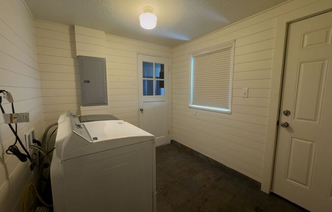 WINTER SPECIAL - Charming 2 Bed 1 Bath Home on Fenced Corner Lot in South Salem