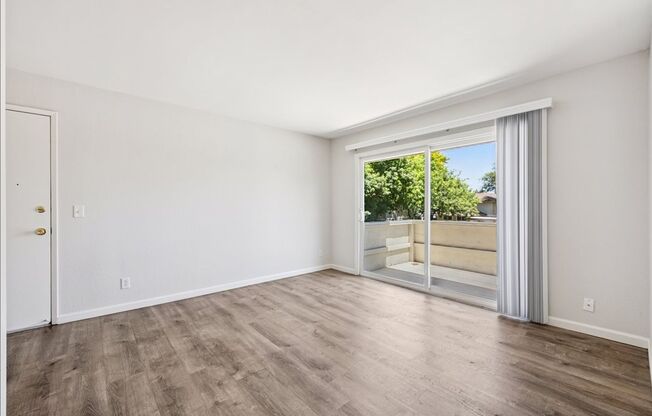 1 bed, 1 bath, 592 sqft, $1,390