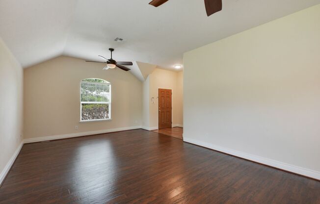 291 Cold Spg, Buda, Texas 78610