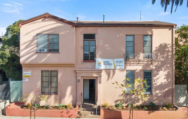 2 beds, 1 bath, 552 sqft, $1,895, Unit 726-03