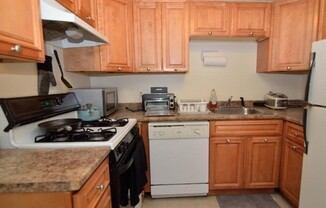 1 bed, 1 bath, 550 sqft, $2,000, Unit G