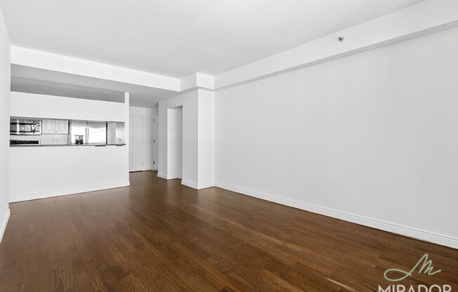 2 beds, 2 baths, $8,800, Unit 1051