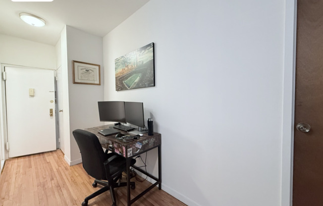 2 beds, 1 bath, $5,850, Unit 7F